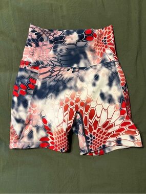 Born Primitive Kryptek Shorts